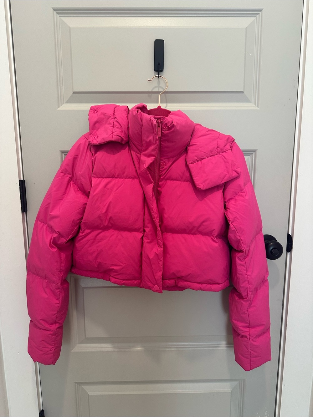 lululemon athletica Sonic Pink Cropped Puffer Jacket WORN ONCE